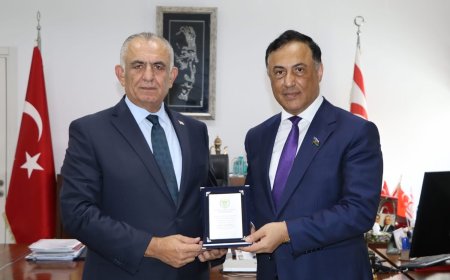 Milli Eğitim Bakanı Nazım Çavuşoğlu, Azerbaycan Milli Meclis Milletvekili Elman Nasırov ve beraberindeki heyeti makamında kabul etti.