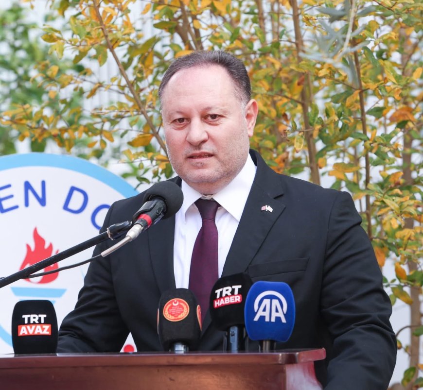 Cumhuriyet Meclisi Başkanı Ziya Öztürkler Kumsal baskını şehitleri için Barbarlık Müzesi’nde düzenlenen törene katıldı.