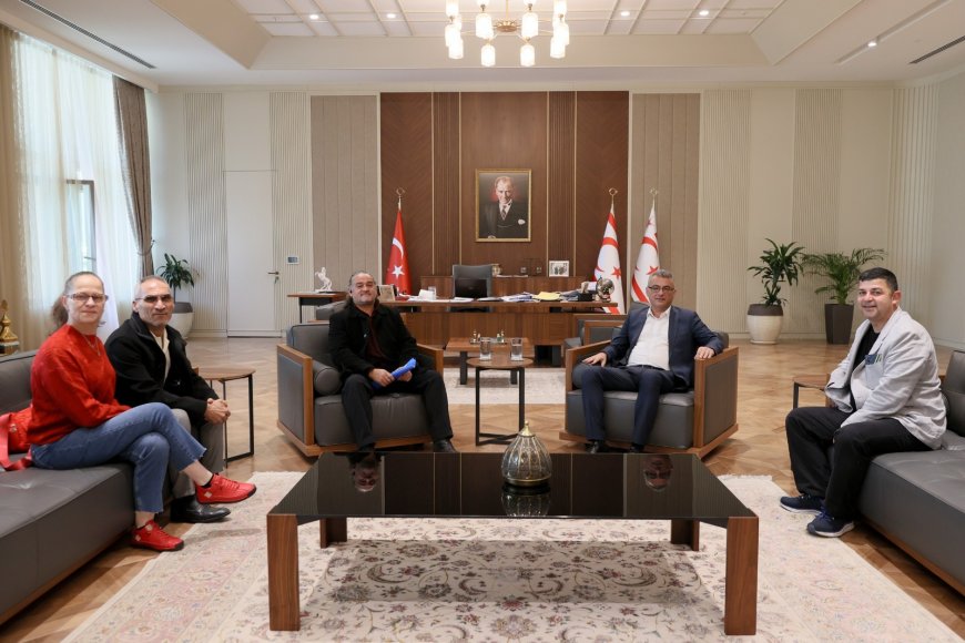 Cumhurbaşkanı Tufan Erhürman, Güney Kıbrıs’ta Çalışanlar Derneği Yönetim Kurulu üyelerini kabul etti