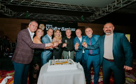 KIBRIS VAKIFLAR BANKASI 43’ÜNCÜ KURULUŞ YIL DÖNÜMÜNÜ KUTLADI