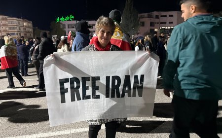 Lefkoşa’da İran’a Destek Eylemi Düzenlendi