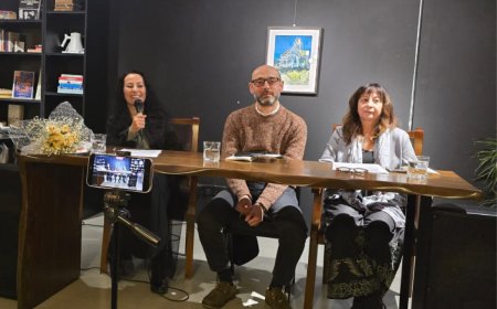 "Kıbrıs Türk Şiiri Antolojisi" tanıtıldı