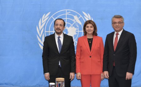 BM temsilcisi Holguín Kıbrıs’ta: Liderler bugün üçlü görüşmede buluşuyor