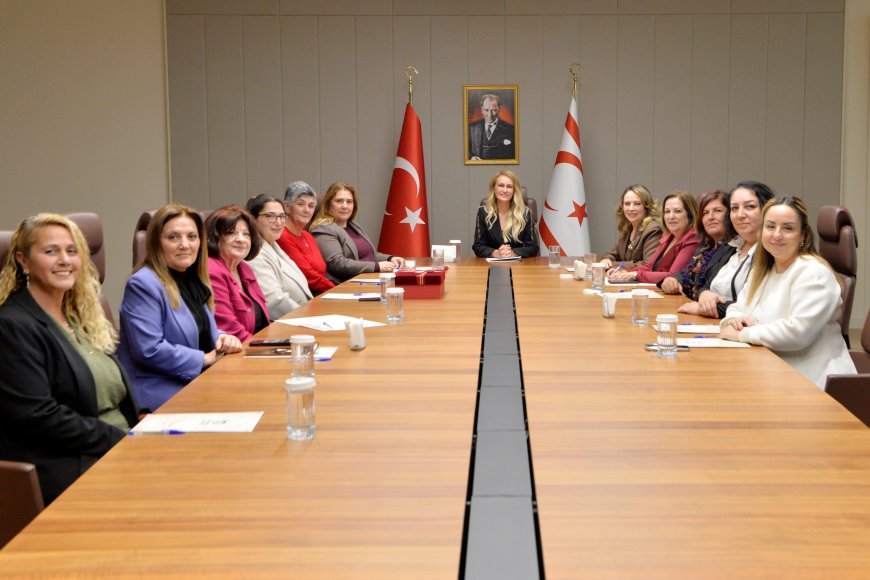 Nilden Bektaş Erhürman, KKTC Kadın Kooperatifleri başkanları ve yönetim kurulu üyeleriyle görüştü