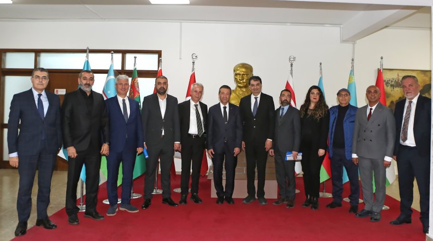 Dışişleri Bakanı Ertuğruloğlu, SANKON heyetini kabul etti