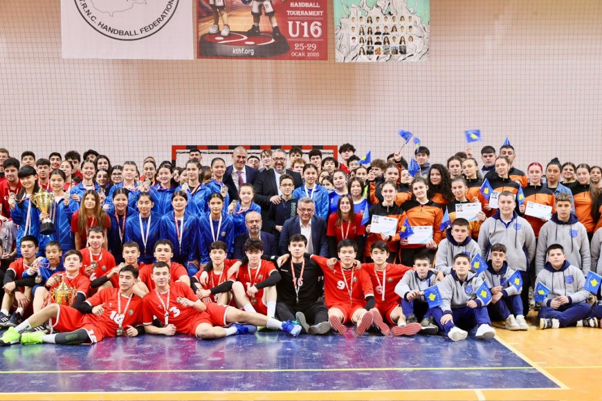 Cumhurbaşkanı Erhürman: Çocuklarımızın ve gençlerimizin dünyayla buluşması ortak hedefimizdir