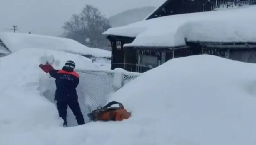 Kar ve fırtına can almaya devam ediyor