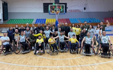 Vakıflar’dan Kocaeli karşısında net galibiyet: Sahada disiplin, tribünde birlik