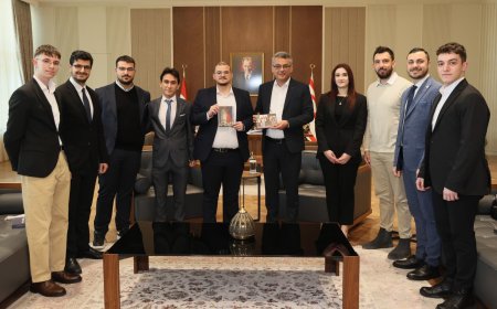 Cumhurbaşkanı Tufan Erhürman, Liberal Demokrasi Hareketi heyetini kabul etti