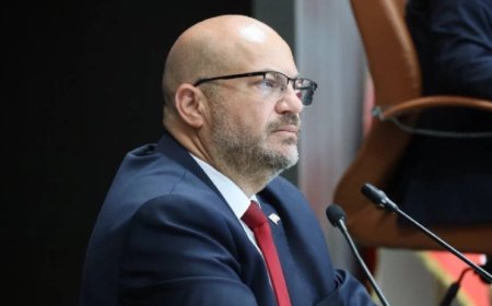 Küçük: “Geleceğimizi Dijital Tehlikelere Teslim Etmeyeceğiz”
