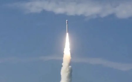 Pakistan, dünya gözlem uydusu EO-2’nin başarılı şekilde uzaya fırlatıldığını bildirdi