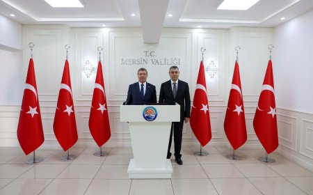 Başbakan Üstel Mersin Valisi Toros'u ziyaret etti