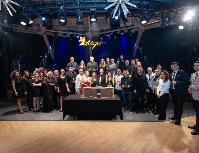 Fark Yaratanların Gecesi