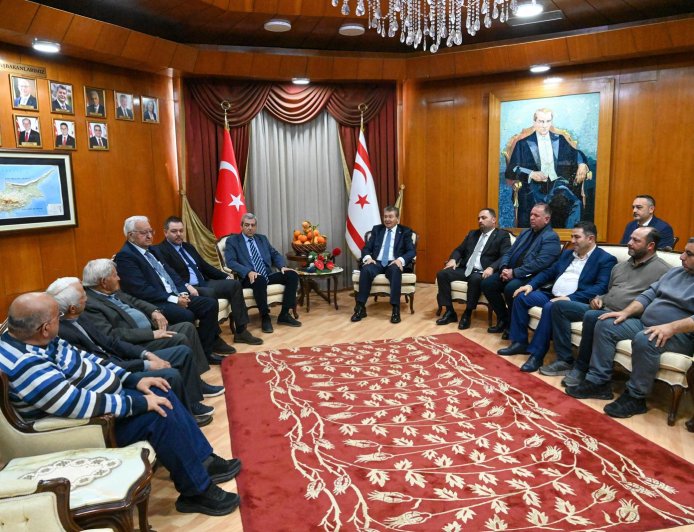 Cypfruvex Valensiya portakalın tonunu 19 bin TL’ye kadar satın alacak Başbakan Üstel: “Bu bir rekordur”