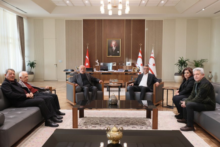 Cumhurbaşkanı Tufan Erhürman,  Barış Derneği Başkanı Ahmet Derya ve beraberindeki heyeti kabul etti