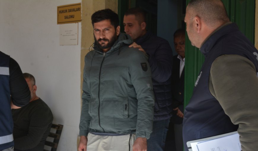 Lefkoşa'da meydana gelen "KKTC’de İkamet İzinsiz İkamet Etmek" suçundan tutuklanan zanlı Faizan Ali tutuklanarak mahkeme huzuruna çıkarıldı.