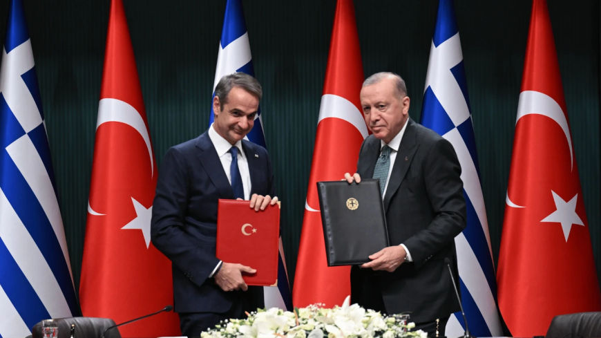 Erdoğan ve Miçotakis, iki ülke arasındaki ortak bildiriye imza attı