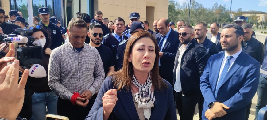 İncirli, Meclis önünde eylemcilerin yanında: “Direnişe devam edeceğiz, bu protokol imzalanmayacak”