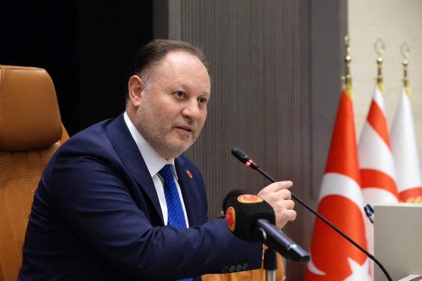 Öztürkler, Dimitriu’nun Türkiye'ye yönelik açıklamalarını eleştirdi: "Siyasal bir cehaleti ortaya koyuyor”