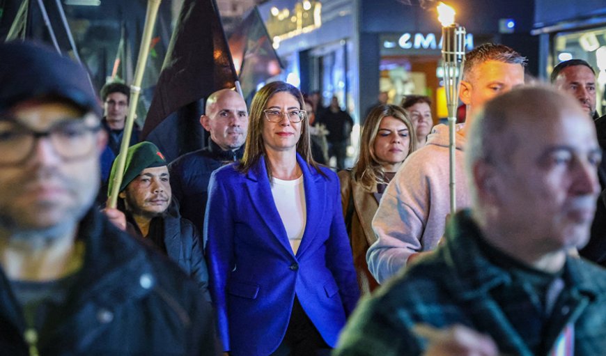 CTP "Yolsuzluğa, Yoksulluğa ve Yok Oluşa Hayır" eylemine katılarak destek verdi