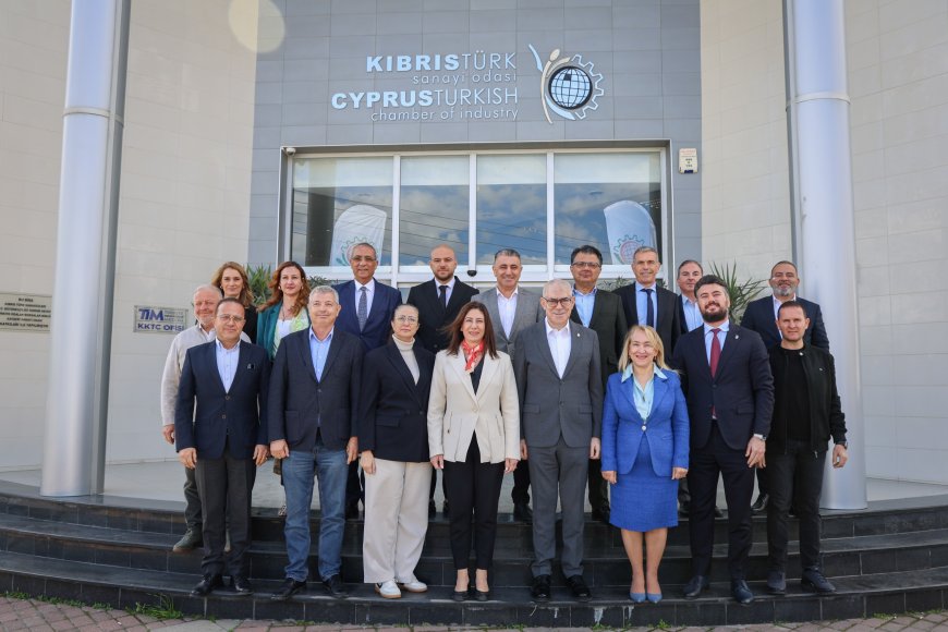 Cumhuriyetçi Türk Partisi, Kıbrıs Türk Sanayi Odası’nı ziyaret etti