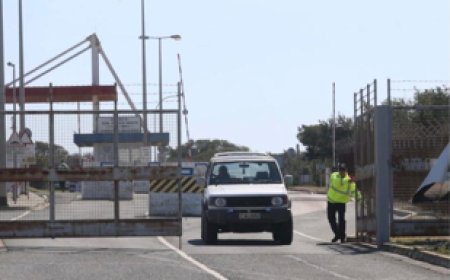 Ağrotur üssü ve üs bölgesi boşaltılıyor