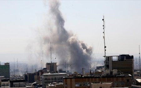 İsrail basını: “Uzmanlar Meclisi, Hamaney’in yerine geçecek ismin oylanması sırasında saldırıya uğradı”