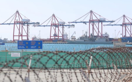 Yunan F-16’ları Baf’taki üsse döndü, iki fırkateyn Limasol Limanı’nda