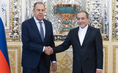 İran ve Rusya Dışişleri Bakanları, ABD-İsrail saldırıları ile bölgedeki güvenlik durumunu görüştü