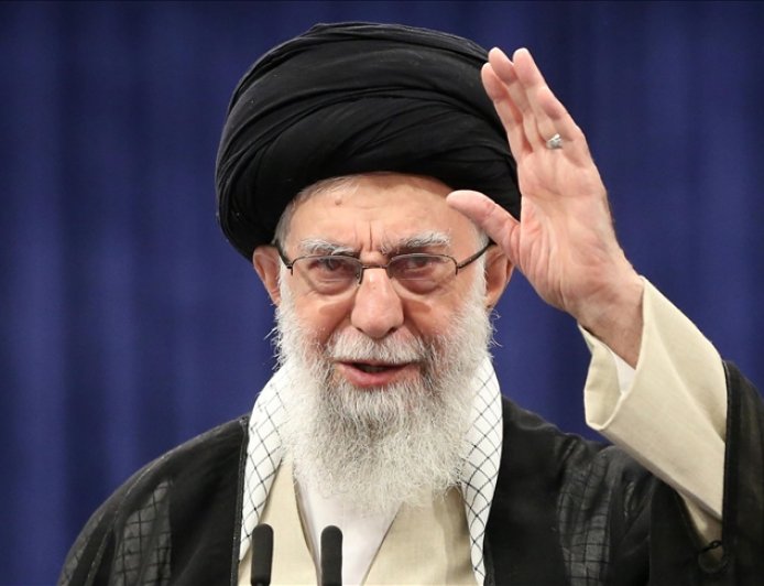 İran basını: ABD-İsrail saldırısında hayatını kaybeden Hamaney, Meşhed’de toprağa verilecek